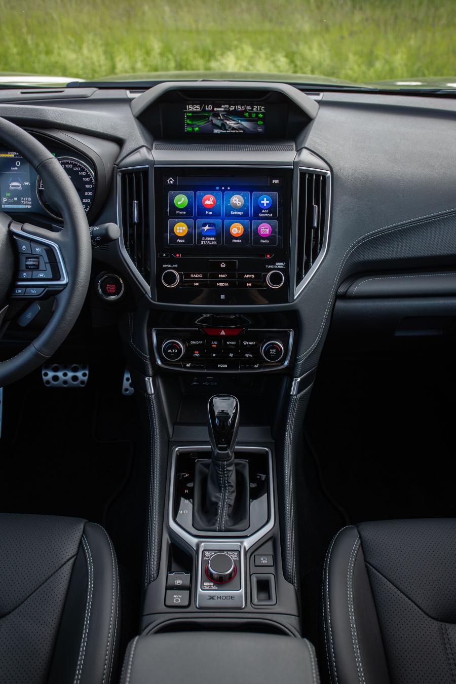Детали интерьера Subaru Forester e-Boxer 2019 года  (WW) (фото 59 из 69)